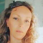 Hazel Bowles - @haz_bow - Instagram
