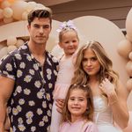 Nora and hazel - @hazelnorabyers - Instagram