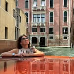 Hazel Casas - @hazel_in_venice - Instagram