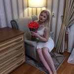 Hazel Denney - @hazeldenney42 - Instagram