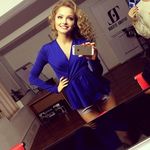 Hi. Email me 👯 - @hazel.dowman.molligan - Instagram