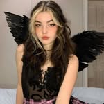 @hazelglazed - Instagram