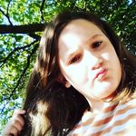 Hazel lambert - @hazelparis811 - Instagram