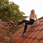 @hazellang_ - Instagram