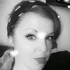 Hazel Rhodes - @drown.me.in.cake - TikTok
