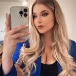 hazel shea - @izzip5xs - Instagram