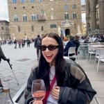 𝓗𝓪𝔃𝓮𝓵 𝓣𝓾𝓵𝓵𝔂 🦋 - @hazeltully - Instagram