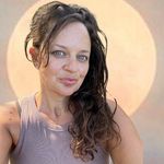 Anna Heather Bicknell - @annabeeastrology - Instagram