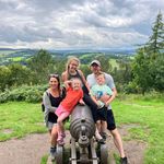 Heather Cable - @hedgey2802 - Instagram