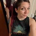 Heather Clutter - @heather.lorraine.33 - Instagram