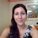 Heather Darnell - @blackrosesredwine - Instagram