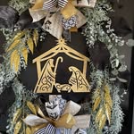 Heather Dial - @razzledazzlewreaths - Instagram