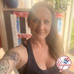 Heather Eakins - @heather.eakins.37 - Instagram