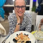 Heather Findlay - @heatherfins - Instagram