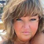 Heather Latour - @beesyaya - Instagram
