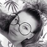 @_heathermaye - Instagram