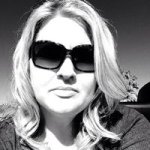 Heather Neff - @heathertotherescue - Instagram