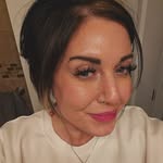 Heather Neilson | mom of 3 | makeup educator - @neilson_partyof5 - Instagram