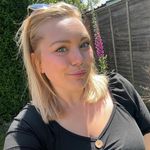 Heather Peake - @heatheryvonne7 - Instagram