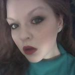 Heather Poulin - @mama_red729 - Instagram