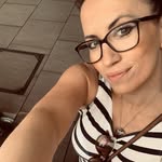 Heather Schofield - @hglow212 - Instagram