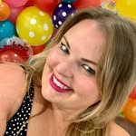 Heather Schott - @lipstickandpolkadots - Instagram