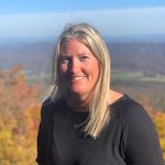 Heather Tierney - @soccerpretty - Instagram