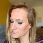 Heather Wickstrom - @hezwickybeauty - Instagram