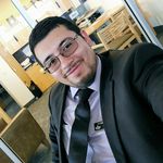 Hector Obregon - @hectorsellscars - Instagram