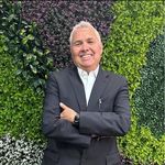 Hector Phillips - @hector.phillips.79 - Instagram