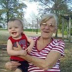 Hedy Stern - Facebook