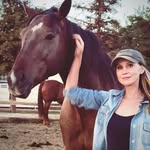 Heidi Bond - @heidibond121 - Instagram