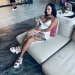 Heidi Bourgeois - @heidiibourgeois - Instagram
