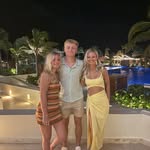 Heidi Noyes-Bourgeois - @cmetap - Instagram