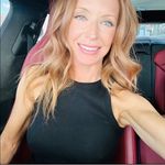Heidi Bridges Herter - @heidihoyoga - Instagram