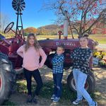 Heidi Bradley Clary - @tweedlebug1820 - Instagram