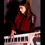 H E I D I   C R O W E L L - @heidicrowellmusic - Instagram