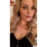 Heidi DeWitt - @heidiiiixoxo - Instagram