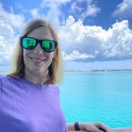 Heidi Eckstein - @ditzy.witch - Instagram