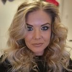 Heidi Gibbons - @gibbons1983 - Instagram