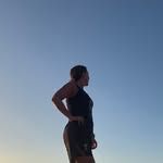 Heidi Hardy - @hhsell - Instagram