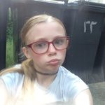 Heidi Healy - @healy8793 - Instagram