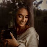Heidi Hutton - @heidihuttonphotography - Instagram