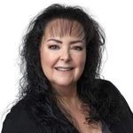 Heidi Tosin (nee Lantz) - @heiditosinmortgagespecialist - Instagram