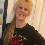 Heidi Nicholson - @heidin.0842 - Instagram