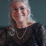 Heidi Ritter - @heidi.ritter.77 - Instagram