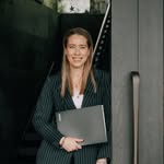 Heidi Locher | Bayleys Queenstown - @heidisellsqueenstown - Instagram