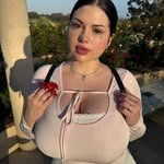 Heidi Sutton - @heidisutton124 - Instagram