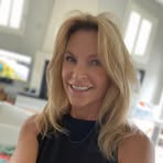 Helen Abramson - Facebook