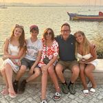Helen Armitage - @armitagehels - Instagram